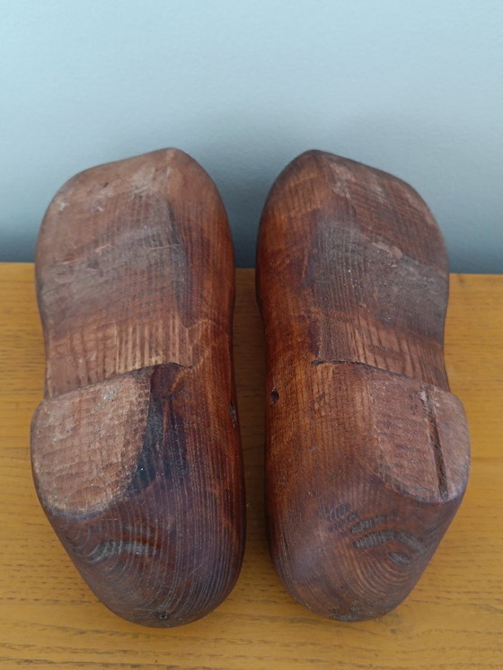Image 1 of Ein Paar antike Holzclogs