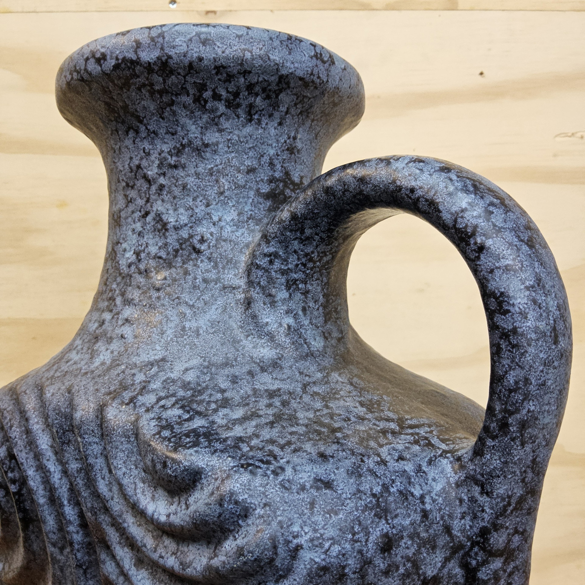 Large Vintage Dümler & Breiden Fat Lava vase 680/46 – West Germany