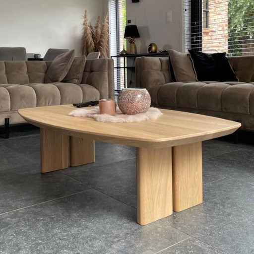 table basse en chêne massif