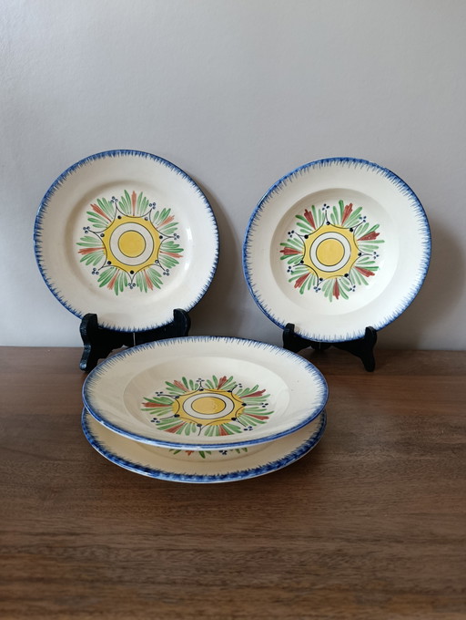 4 piatti antichi in stile bretone della manifattura Longchamp/Francia