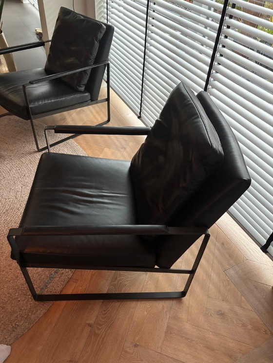 Image 1 of Leman Plus Lounge Chair datjes steel kleur zwart leder