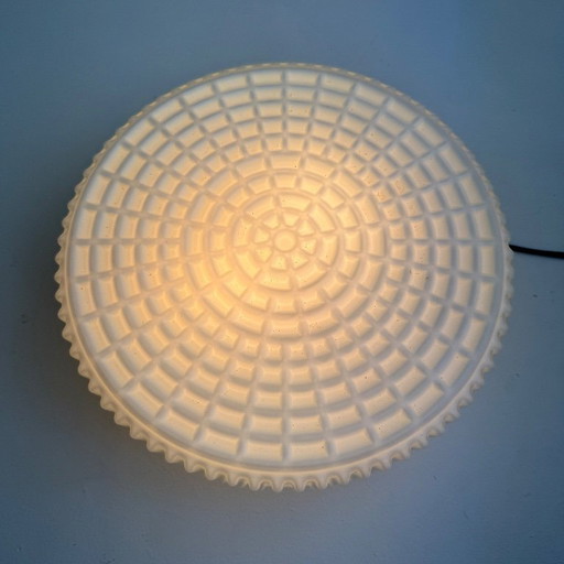 Applique da parete vintage rotonda in vetro opalino