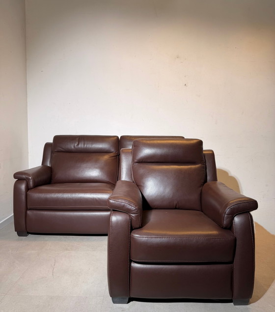 Sofá reclinable eléctrico de 2 plazas Taurus + sillón – Zona de estar (photo 5 of 5)