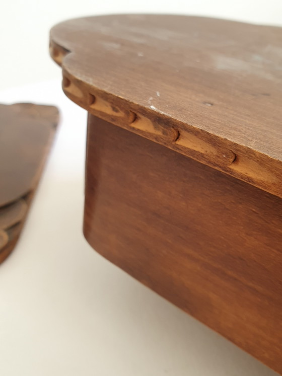 Oude Houten Doos Art Deco / Franse Volkskunst Rond 1920 – Decoratieve objecten, Wood (photo 9 of 10)
