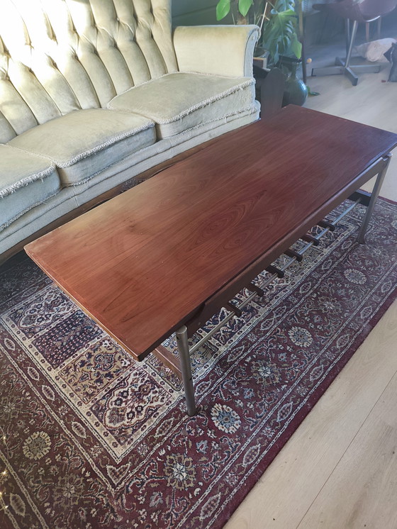 Image 1 of Table basse en palissandre Louis van Teeffelen