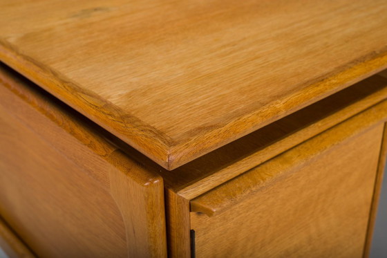 Image 1 of Freistehender Eichenschreibtisch von GV Møbler, Mid Century, 1970er Jahre