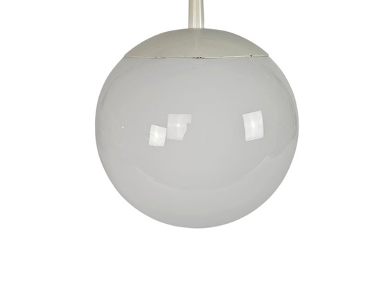 Image 1 of Happy Lights - Vintage Hanglamp - Globe - Ochtendnevel - Opaalglas - Metaal - 70's