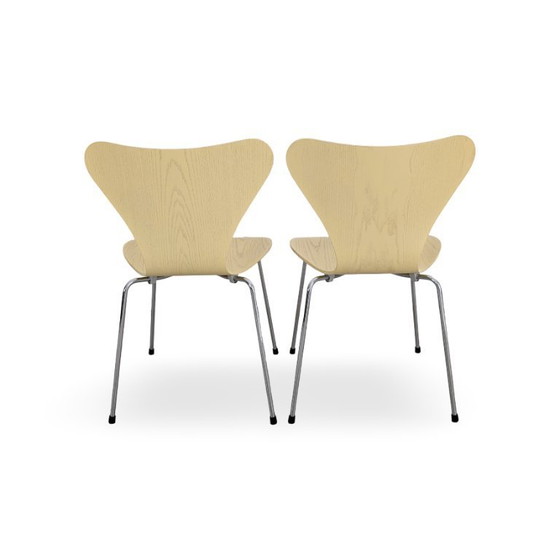 Image 1 of Juego de 2 sillas Fritz Hansen Serie 7, estilo mediados de siglo, de Arne Jacobsen.