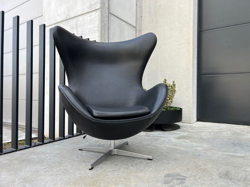 Sedia Egg, Fritz Hansen, Arne Jacobsen