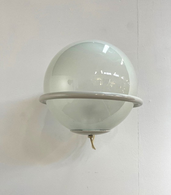 Image 1 of Lampada da parete in vetro opalino modello 239/1 di Gino Sarfatti per Artluce, 1970