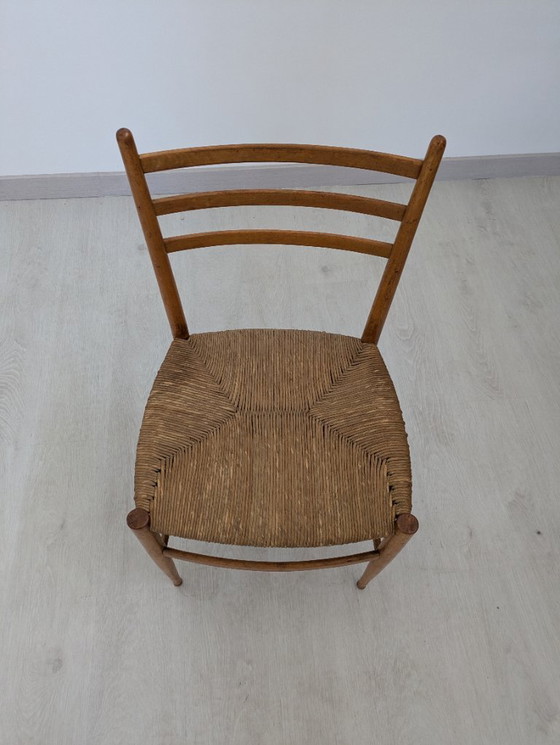Image 1 of Authentischer Chiavarina-Stuhl aus Naturholz mit Sitzfläche aus geflochtenem Stroh - Ikone des italienischen Kunsthandwerks