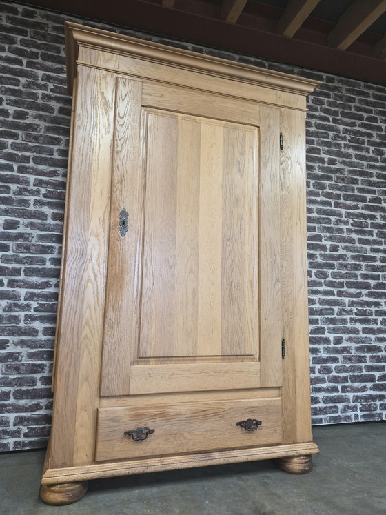 Image 1 of Armoire de chasseur / Armoire à pain / Armoire à linge / Meuble mural / Ee