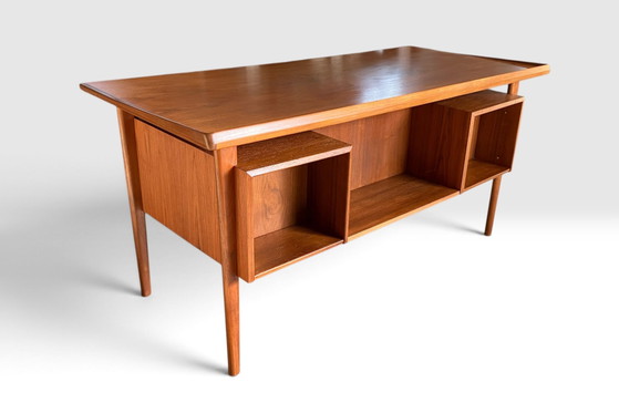 Peter Løvig Desktop in teak for Hedensted Møbelfabrik – Wood (photo 2 of 14)