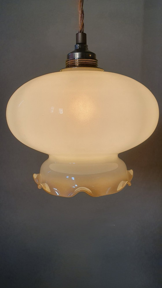 Vintage Glazen Hanglamp - Decoratie Rand - Parelmoer Effect. – Hanglampen, Metal (photo 12 of 13)