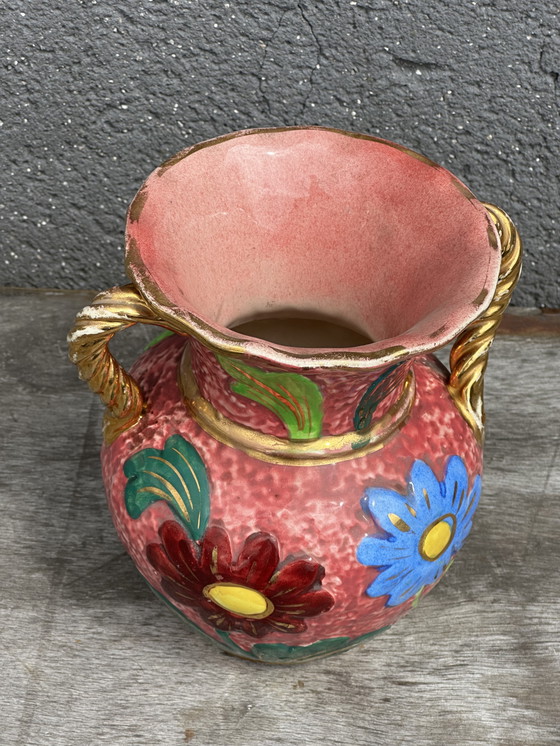Image 1 of Beau Vase Vallauris Rose Bonbons et Motifs Floraux H 20 cm