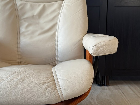 Image 1 of Stressless by Ekornes relaxfauteuil met voetenbank, echt leer, crème, maat M