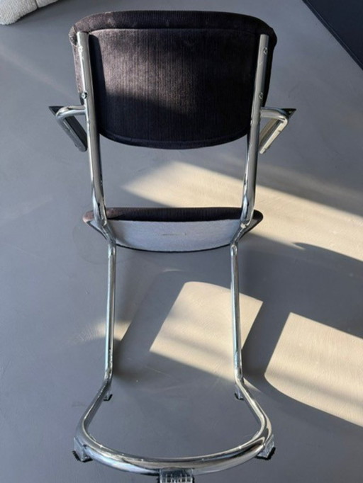 4 dining chairs Gebroeders De Wit 3011