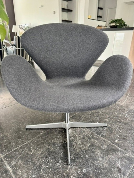 Design Swan Classic Lounge Sessel
