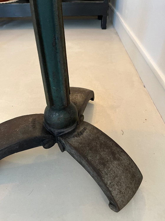 Image 1 of Bakelieten bistrotafel