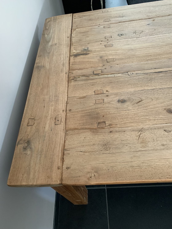 Image 1 of Tafel massief van oude teak. 