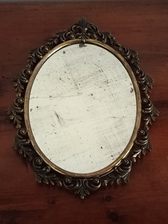 Specchio Ovale Vintage Anni '50/'60 In Ottone Stile Barocco 30x24 Cm – Brass, Bronze (photo 2 of 6)