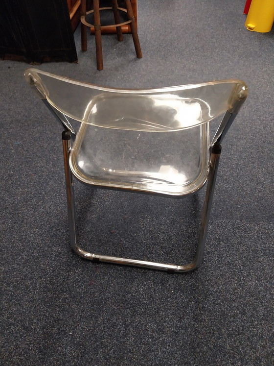 Image 1 of 1 x 1 lot de 2 chaises pliantes italiennes en Lucite des années 1970