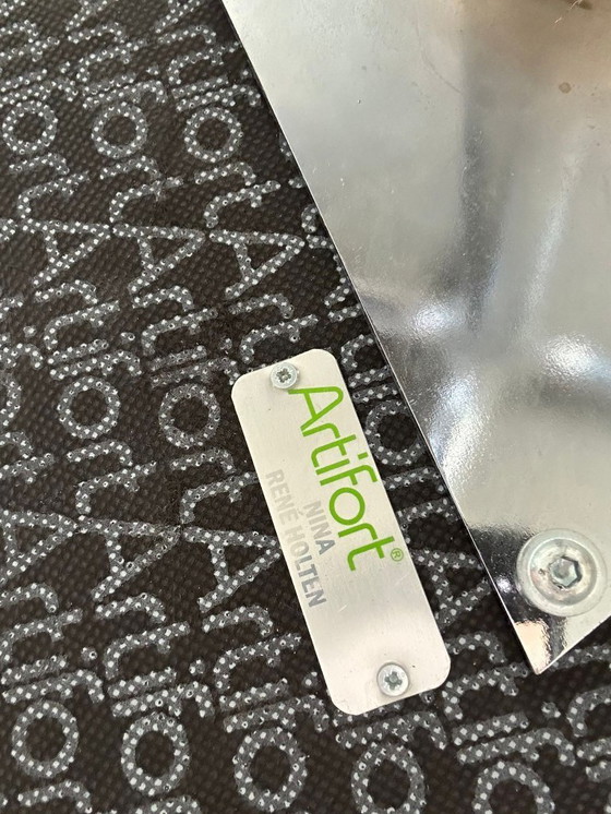 Image 1 of Artifort Nina chair (stock: multiple)