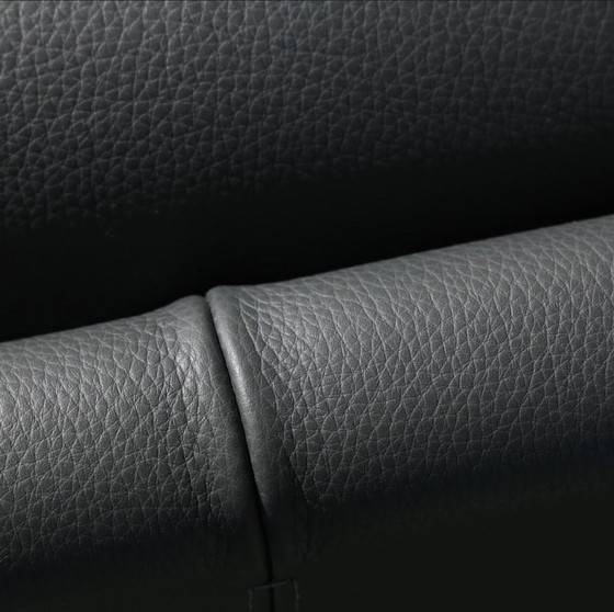 Image 1 of Canapé 3 places Leolux Bellice avec pouf, cuir noir
