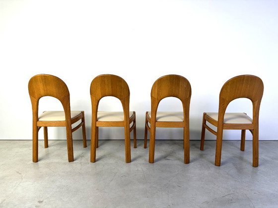 Sedie da pranzo danesi vintage in rovere, set di 4 - anni '70 – Legno, Skai (photo 7 of 10)