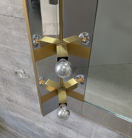 Gaetano Sciolari Mid-Century Modern Illuminated Vanity Wall Mirror in Chrome and Brass, Italy, 1970s – Glass (photo 10 of 18)