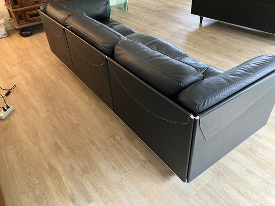 Image 1 of Poltrona Frau Twice, gruppo di sedute in pelle nera e cromo