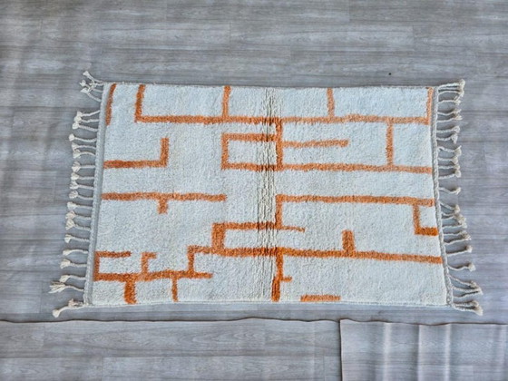 Image 1 of Tapis en laine fait main – coloris personaliseerbaar 200cmx100cm