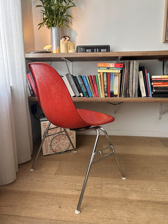 Image 1 of Set van 3 originele jaren 60 Fiberglass DSS Eames chairs