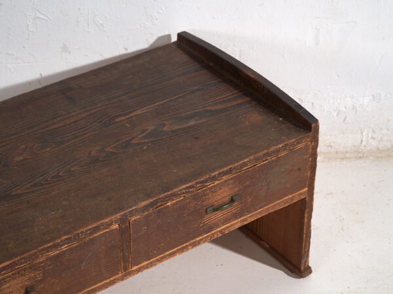 Japanese Low Desk Table with Drawers in Cedar – Showa Period (c.1926–1970) – Coffee tables, Metal, Rustic (photo 11 of 40)