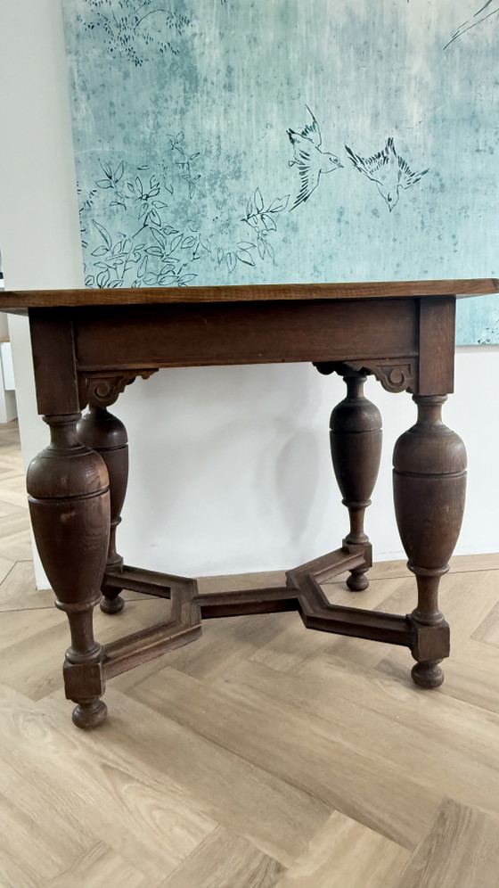 Antiker Beistelltisch – Beistelltische, Wood (photo 2 of 5)