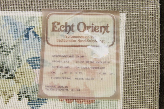 Image 1 of China Pure Silk Hand-Knotted Oriental Rug 125 x 70 cm Excellent Condition