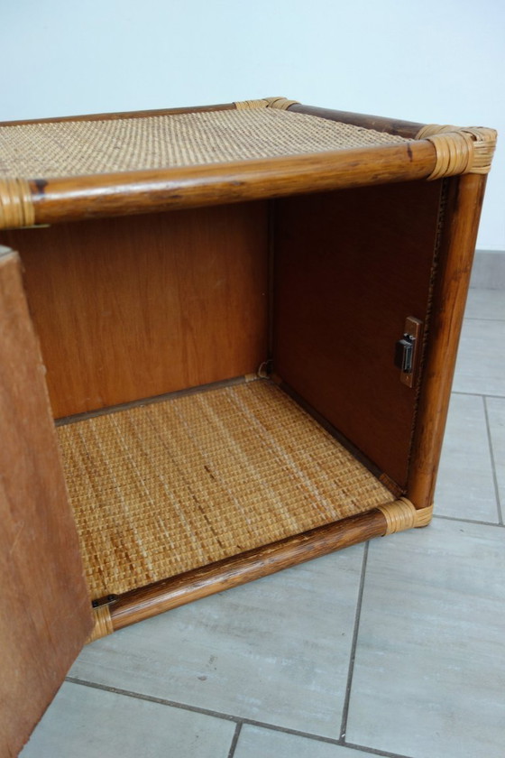 Image 1 of Piccolo cubo di mobili in rattan vintage