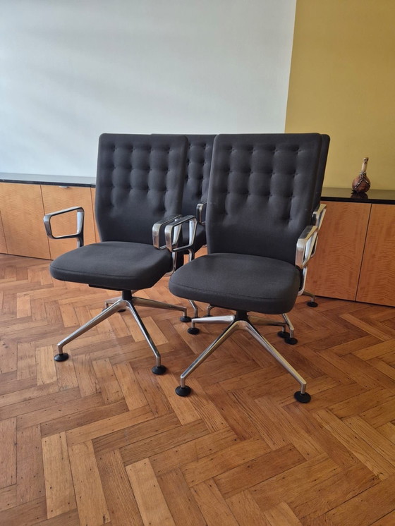 Image 1 of 4 sillas de conferencia Vitra ID Trim