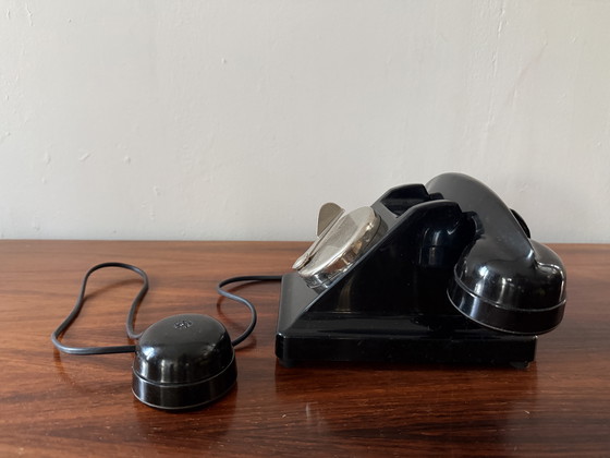 Image 1 of Teléfono PTT francés de 1961 – Diseño industrial de baquelita con timbre externo