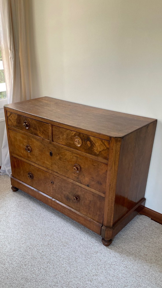 Image 1 of COMMODE Ancienne NOYER et Bois Massif