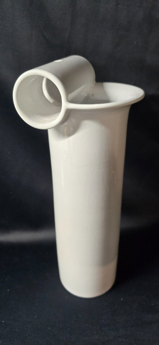 Image 1 of Vaso in ceramica bianca di Enzo Bioli (1832) per Il Picchio , Italia anni '70