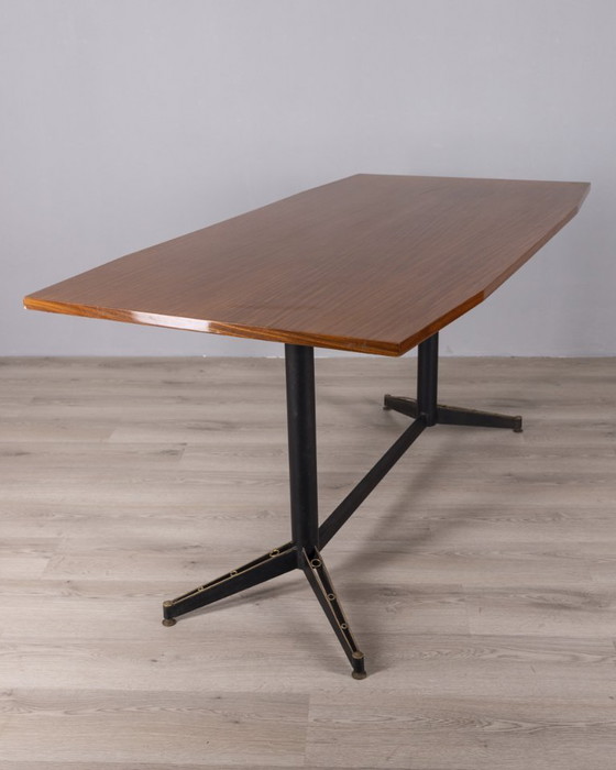 Image 1 of Table vintage en bois des années 1960 conçue par Carlo Ratti pour Lissoni