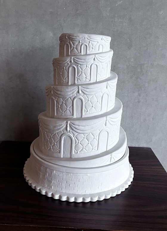 Image 1 of Jarrón Torre de Babel, estudio Job