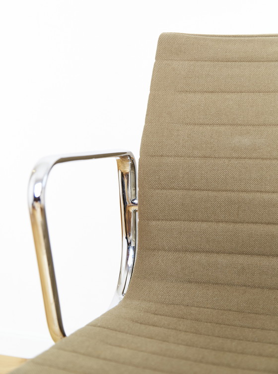 Image 1 of Charles & Ray Eames Chair Ea 108 Chair For Vitra