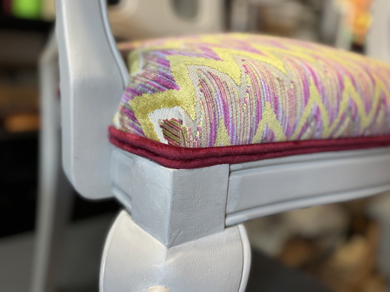 Image 1 of Sedia in stile barocco con cuscino