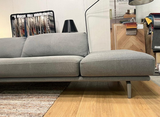 Image 1 of ZGAN Leolux Bellice Hoekbank + Hocker