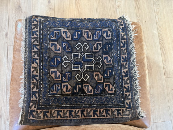 Image 1 of Antikes kaukasisches Textilobjekt (ca. 1900–1930), handgeknüpft | Wolle auf Wolle | 68 × 63 cm