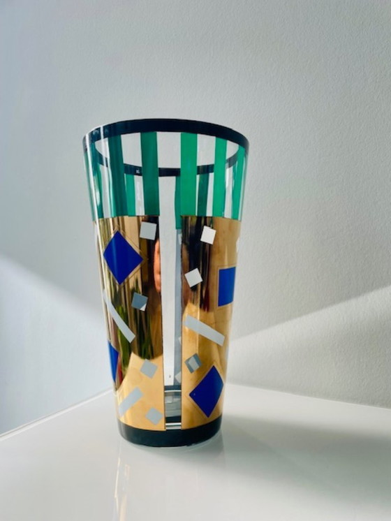 Image 1 of Icónico Saqqarah Vaas – Egizia x Sottsass Associati, 1995 (diseño de Nanae Umeda)