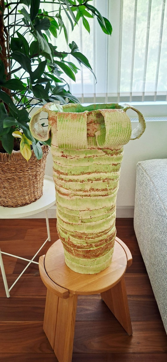 Image 1 of Große, skulpturale Vase aus Kunstkeramik – Unikat
