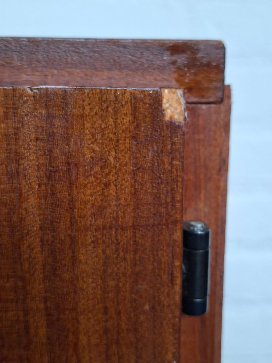 Image 1 of Vintage teakhouten opbergkastje van Simpla Lux